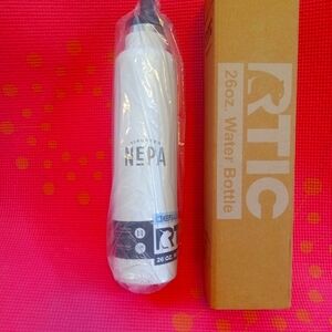 RTIC water bottle - White- 26oz